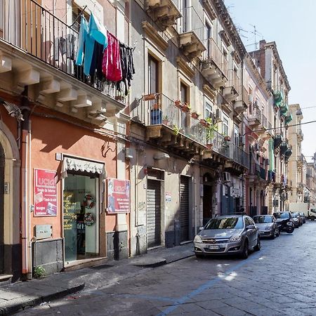 Centre Apartment Grotte Bianche 卡塔尼亚 外观 照片